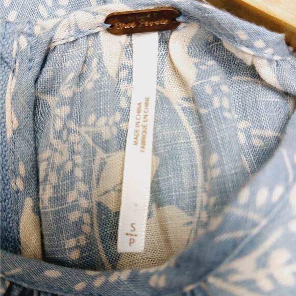 Free People SZ S Paper Hearts Babydoll Mini Dress Blue Floral Linen 1035026 - Picture 4 of 8